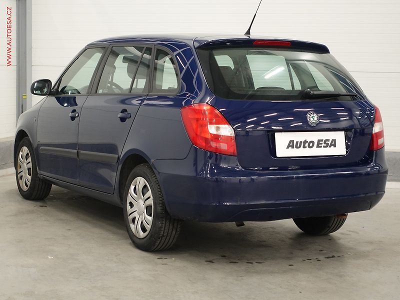 Škoda Fabia (2010) 1.2 TSi, ČR, Ambition - fotka 6 z 17