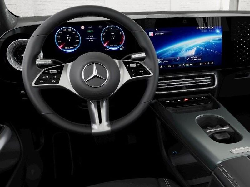 Mercedes-Benz GLB (2026) 200 - fotka 6 z 8