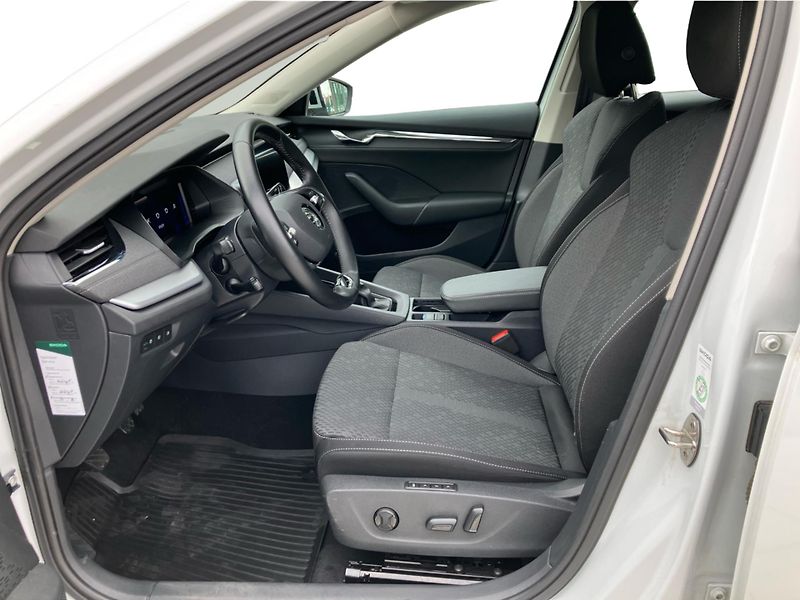 Škoda Octavia 2.0 TDI 110 kW STYLE - fotka 11 z 30