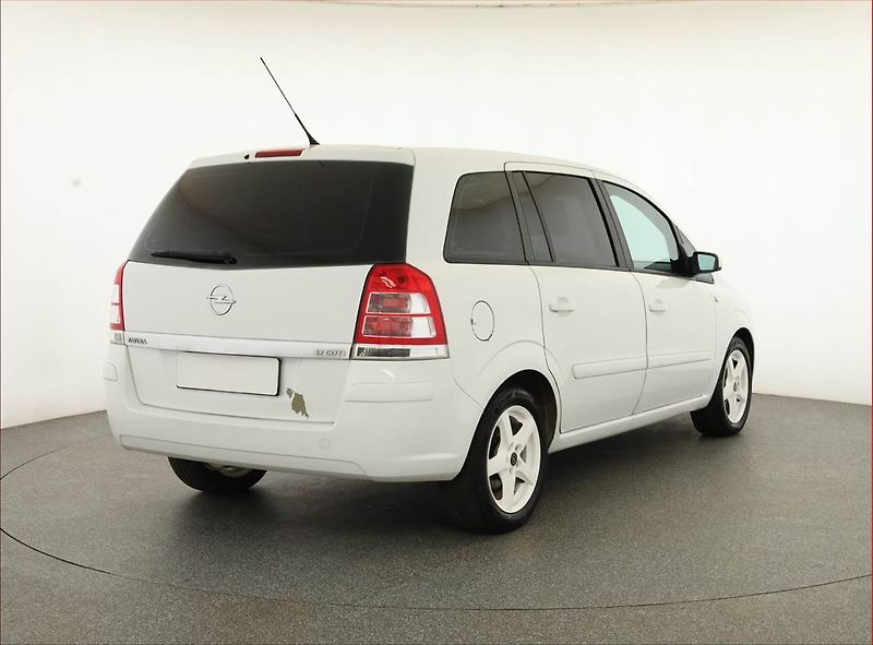 Opel Zafira (2009) 1.7 CDTI, 7 míst, Serv.kniha - fotka 5 z 16