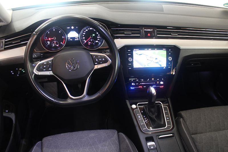 Volkswagen Passat (2024) 2.0TDI DSG Nez.Topení 2024 - fotka 39 z 40