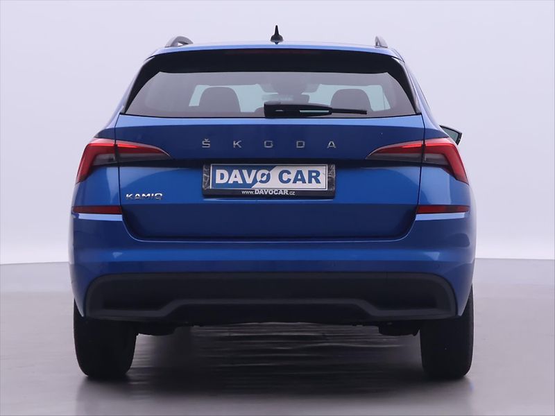 Škoda Kamiq 1,5 TSI 110kW DSG Style Kůže - fotka 6 z 41