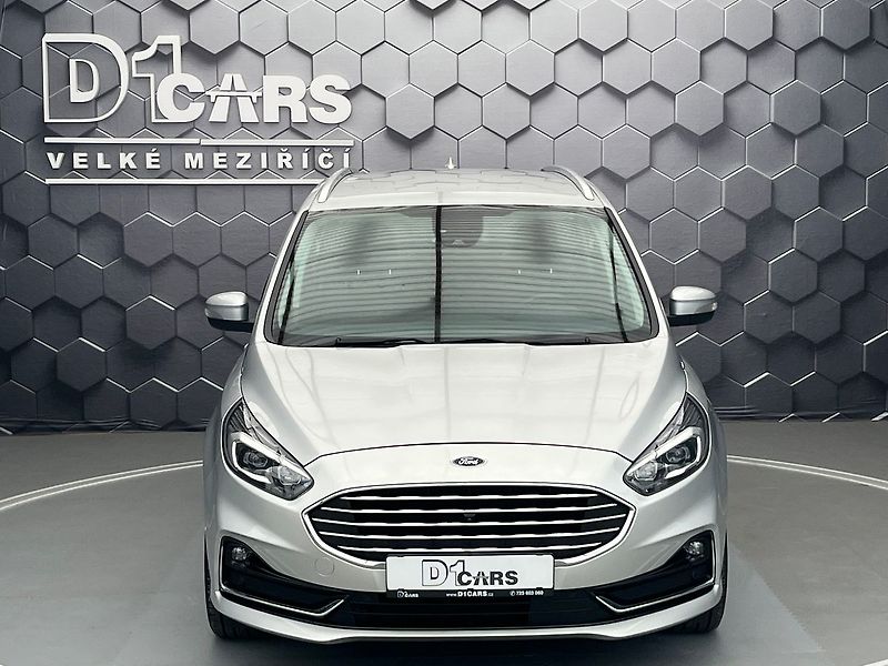 Ford Galaxy 2.0 EB Titanium 140 kW LED - fotka 7 z 50