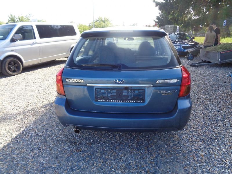 Subaru Legacy 2,0 - fotka 7 z 30