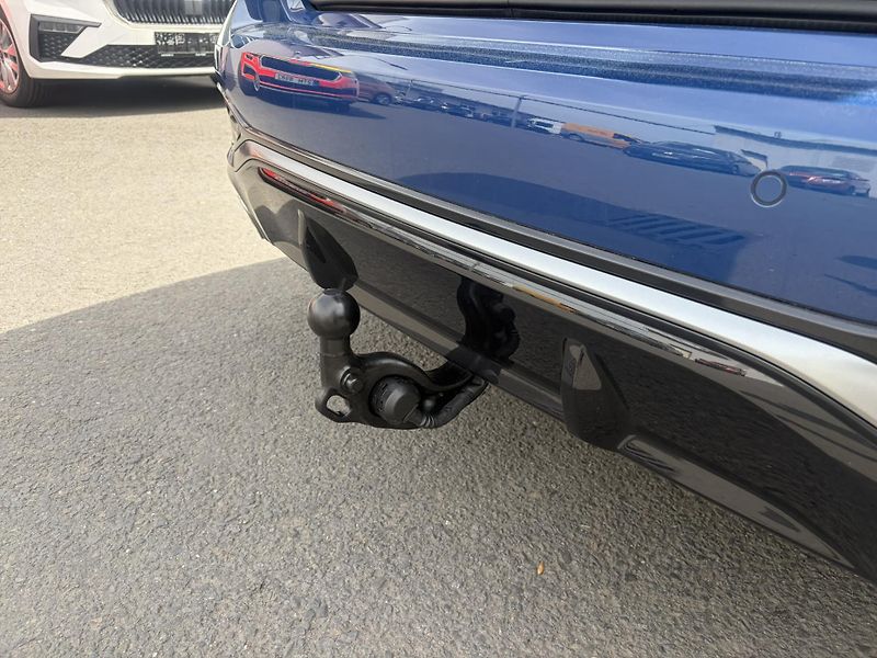 Audi A6 3.0TDi 220kW S-Line - fotka 15 z 22
