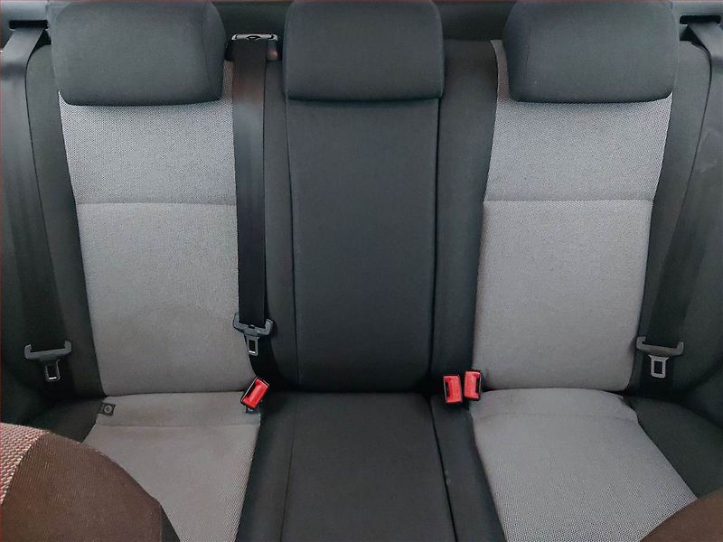 Škoda Fabia (2011) 1.2, po STK, v provozu - fotka 10 z 14