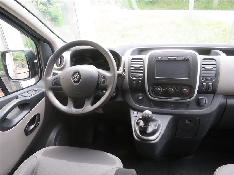Renault Trafic 1,6  dCi Expression - fotka 10 z 23