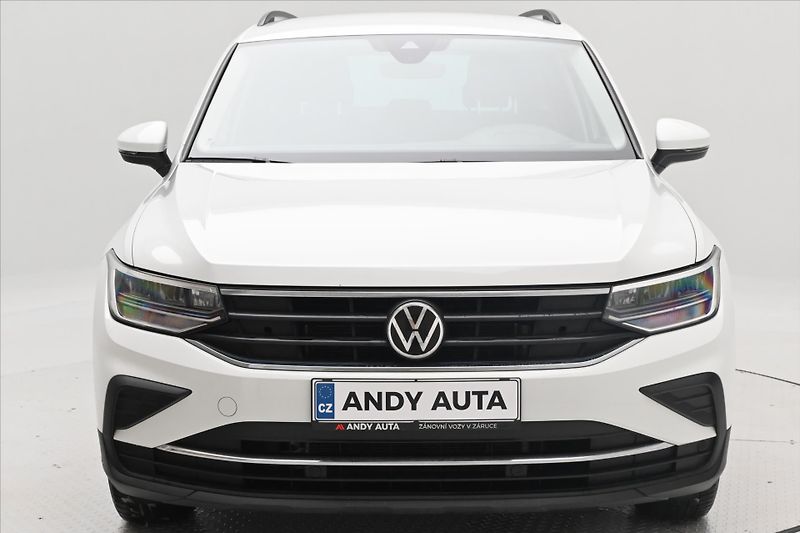 Volkswagen Tiguan 2,0 TDI 110 kW DSG Life Záruka - fotka 2 z 30