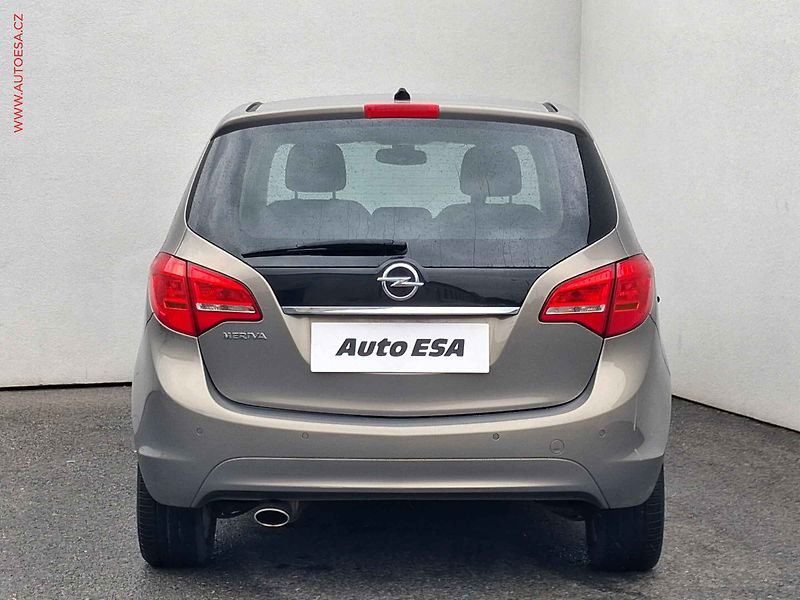 Opel Meriva (2011) 1.4 T, Innovation, navi - fotka 5 z 18