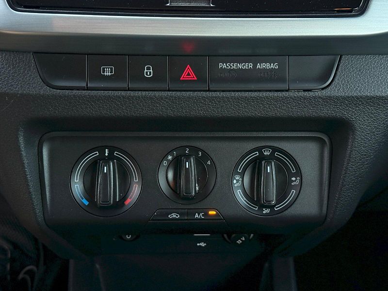 Škoda Fabia (2021) Combi 1.0 TSI 70 kW Ambition - fotka 13 z 20
