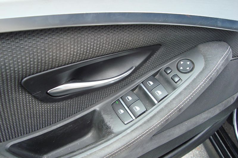 BMW Řada 5 (2013) 535d Xdrive,M-paket,S.kniha - fotka 29 z 73