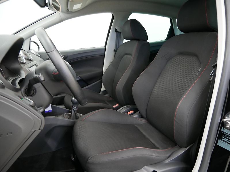 Seat Ibiza - fotka 11 z 28