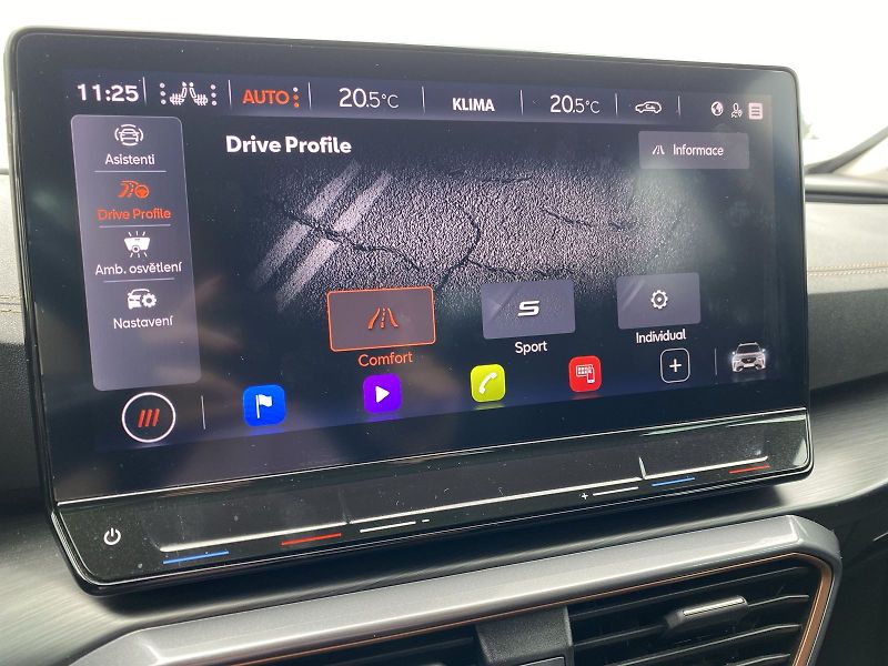Cupra Formentor (2024) 1.5 TSI DSG - fotka 27 z 37