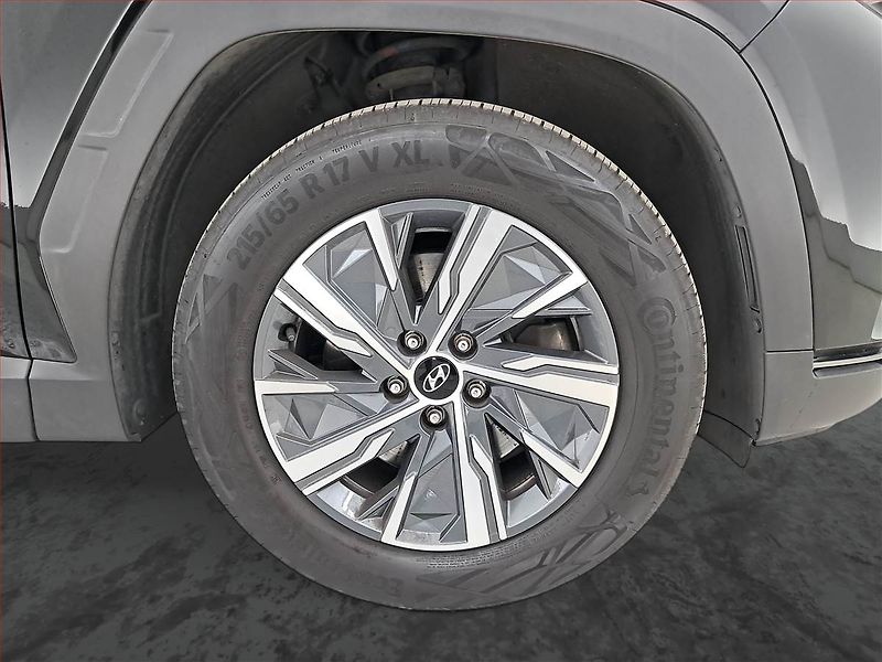 Hyundai Tucson (2021) 1.6 T-GDI - fotka 14 z 20