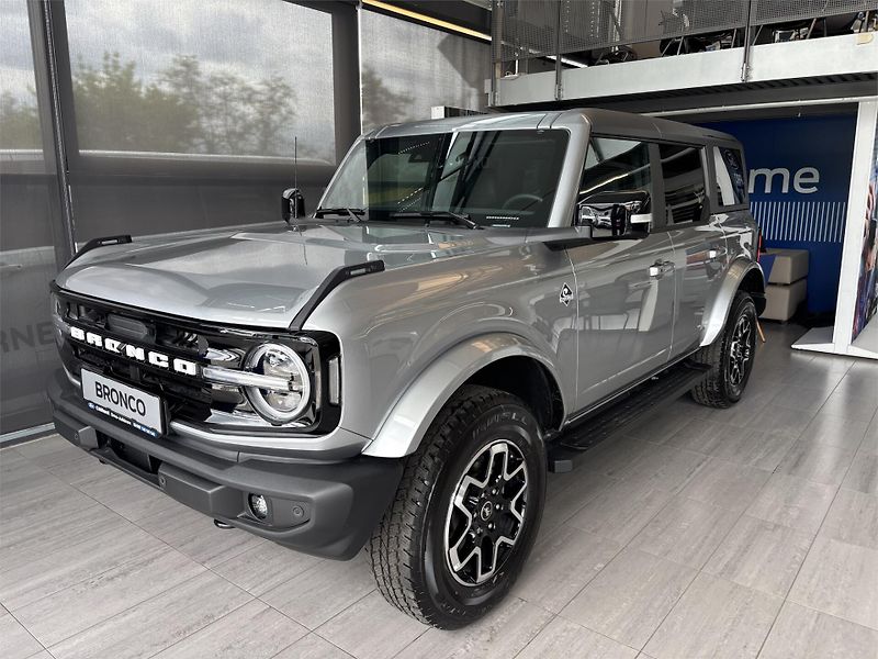 Ford Bronco Outer Banks, 5dveřová, 2.7 Eco - fotka 1 z 9