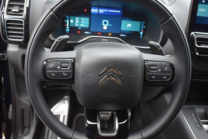 Auto jsme prověřili také v náročném terénu Jizerských hor
