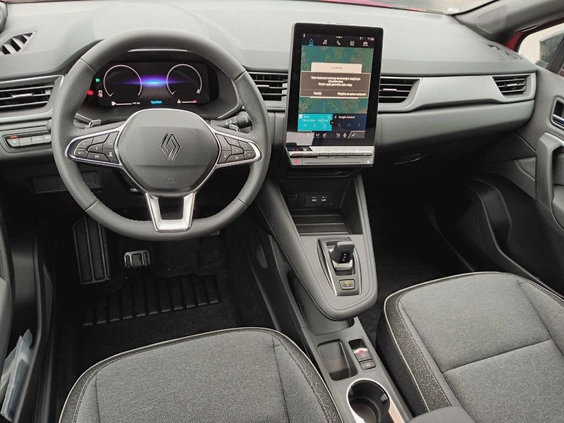 Renault Captur (2026) techno mild hybrid 140 EDC - fotka 10 z 27