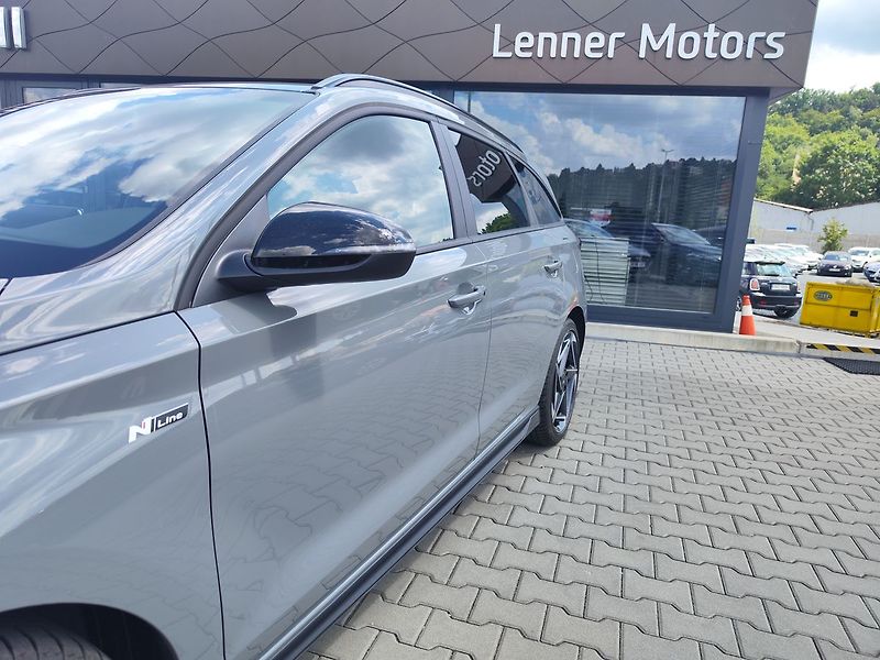 Hyundai i30 1.5 T-GDI/103kW N-Line DCT - fotka 11 z 32