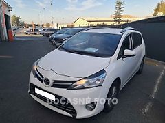 Toyota Verso (2017) 1.8i, 2.maj,ČR, servis.kniha - fotografie inzerátu