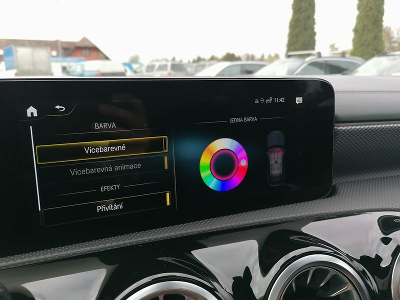 Mercedes-Benz CLA (2022) 2.0 180d Shooting Brake 8G - fotka 18 z 47