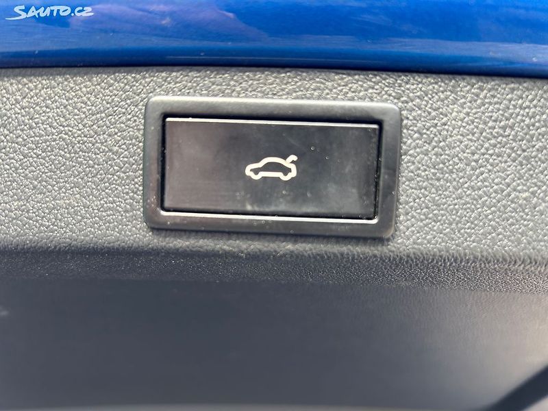 Škoda Octavia (2015) RS 2.0 TDi 135 KW - fotka 16 z 27