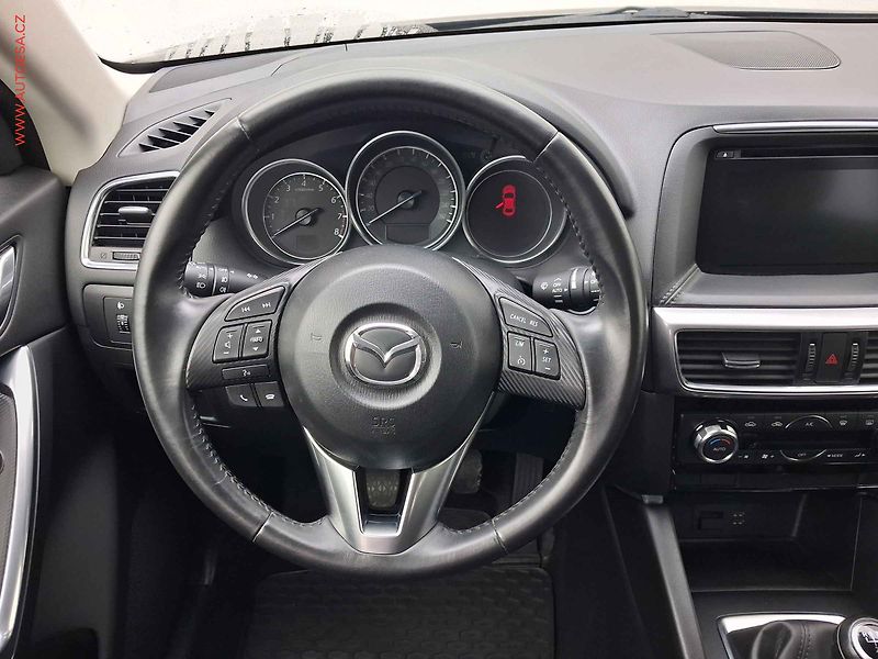 Mazda CX-5 (2015) 2.0i, ČR, AC, tempo, park - fotka 11 z 17