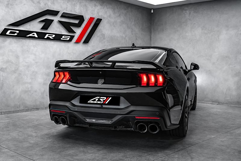 Ford Mustang 5.0 V8 manuál!!! - fotka 6 z 25