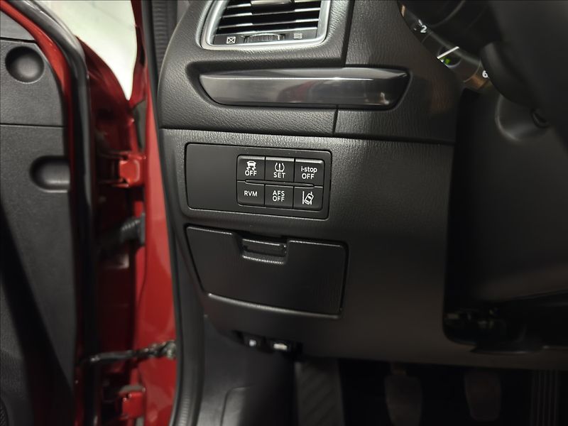 Mazda 6 2,2   D 129 kW SPORT BOSE 1.MA - fotka 14 z 43