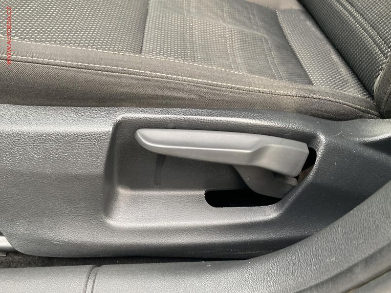 Škoda Octavia (2020) 2.0 TDi 4x4, ČR, Scout, DSG - fotka 14 z 18