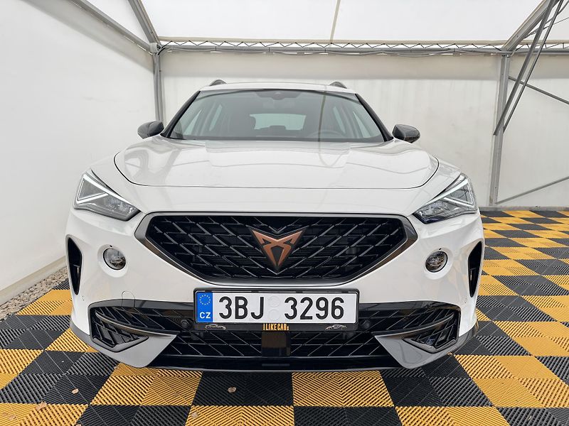 Cupra Formentor 1.5Tsi*CZ*DPH*1-MAJ*ZARUKA* - fotka 3 z 43