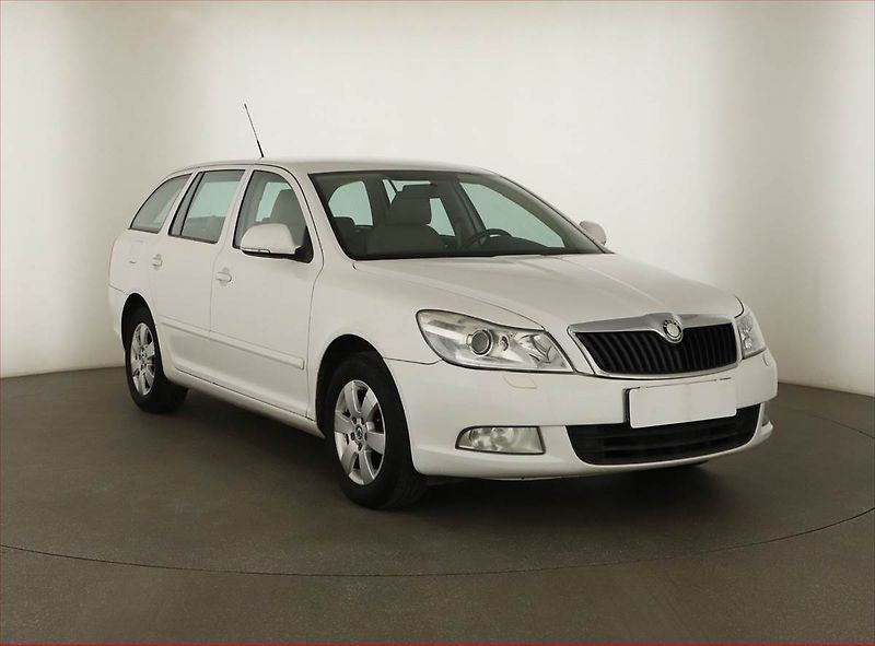 Škoda Octavia (2010) 1.9 TDI, Tempomat - fotografie inzerátu
