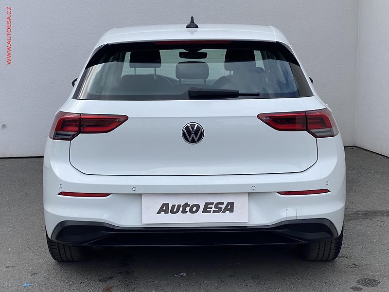 Volkswagen Golf (2020) 1.0TSi, ČR, Life, LED - fotka 5 z 18