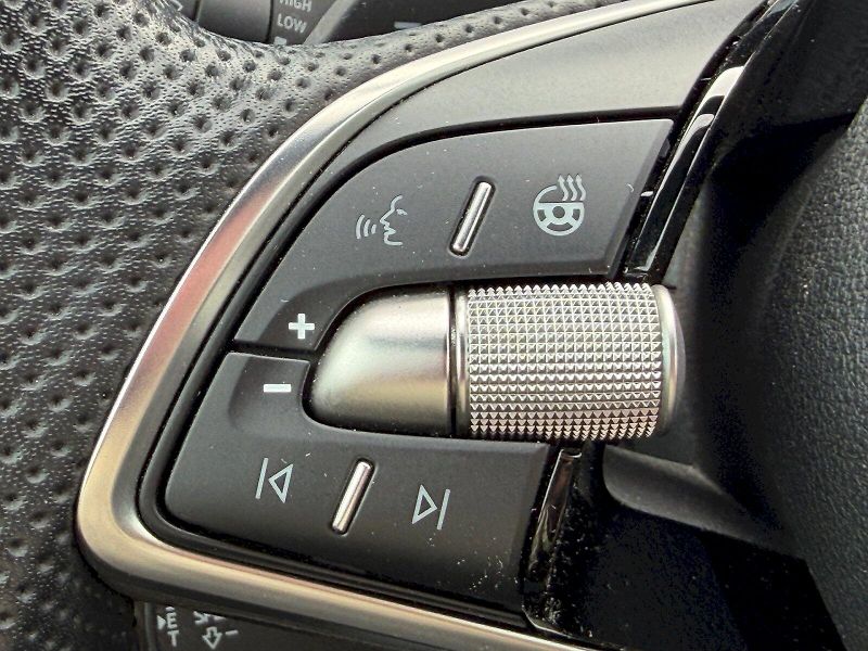 Škoda Superb (2025) DSG 2.0 TDI / 110kW / SPORTLIN - fotka 16 z 35