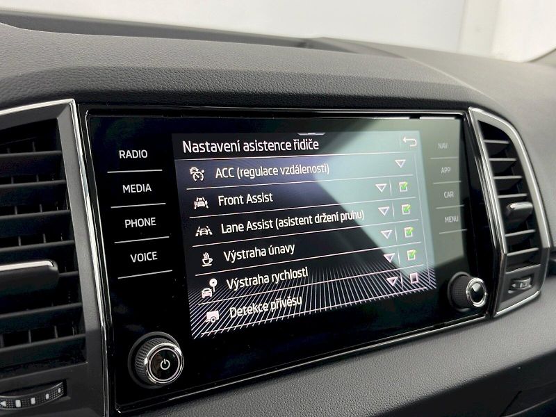 Škoda Karoq (2025) DSG 2.0TDI 110kW Selection Tou - fotka 15 z 34