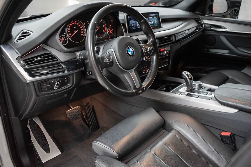 BMW X5 xDrive30d ///MSPORT*ČR*KAMERY - fotka 15 z 42