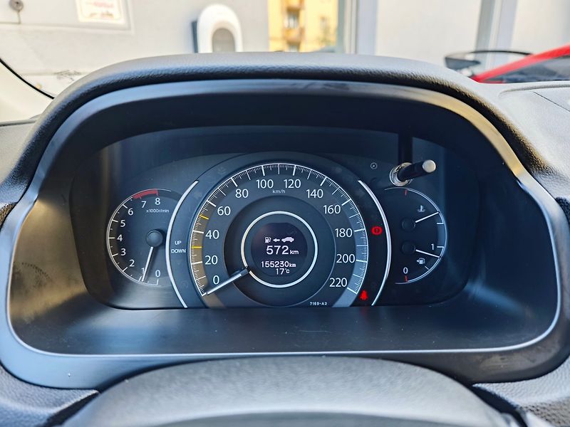 Honda CR-V (2013) 2.0 i-VTEC Comfort 2WD - fotka 17 z 38