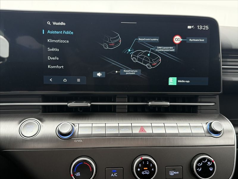 Hyundai Kona 1,0 T-GDI 74kW Comfort Club - fotka 15 z 26