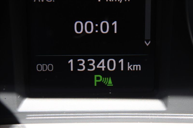 Toyota RAV4 2,0 D-4D  NOVÉ V ČR,TAŽNÉ - fotka 9 z 33