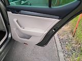 Škoda Superb 2,0 TDI /110 kW/ - náhled 28