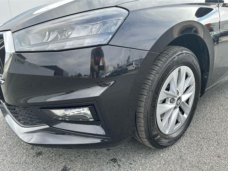 Škoda Fabia 1,0 TSI / 85 kW Top Selection - fotka 22 z 22