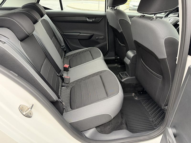 Škoda Fabia III 1,0 TSi/81kW - Ambition  - fotka 37 z 58