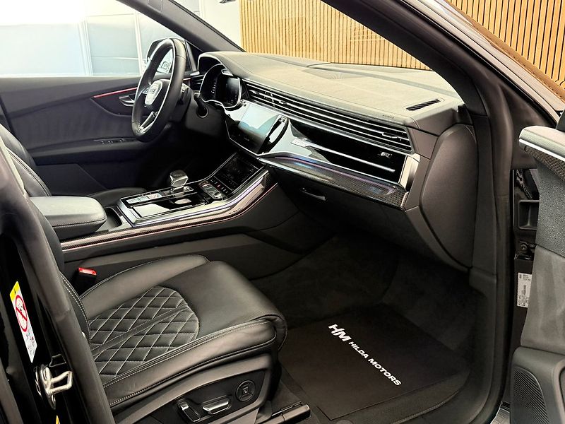 Audi SQ8 4.0TFSI V8 373kW Competition - fotka 10 z 31