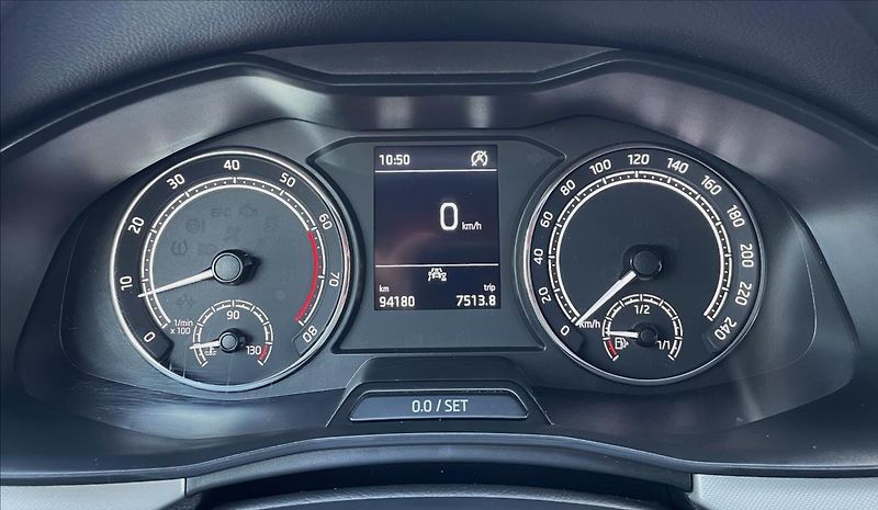 Škoda Scala 1,5 TSi,110kW,1.maj.,ČR,STK 8/ - fotka 13 z 22