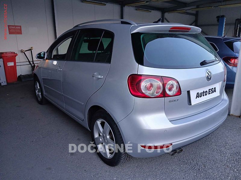 Volkswagen Golf Plus (2010) 2.0 TDi, ČR, STK 2/28 - fotka 2 z 3