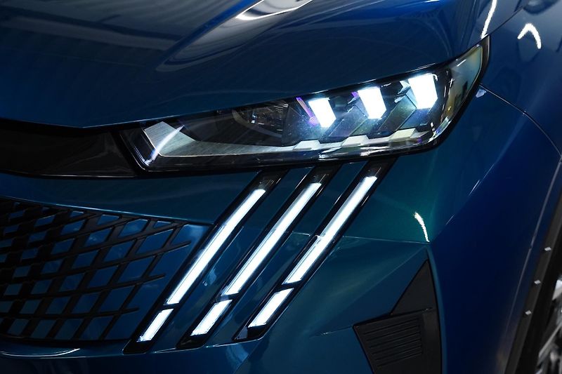 Peugeot 3008 - fotka 9 z 27