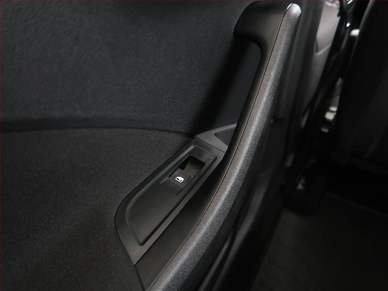 Škoda Kamiq (2024) Ambition 1.0 TSI, Serv.kniha - fotka 22 z 24