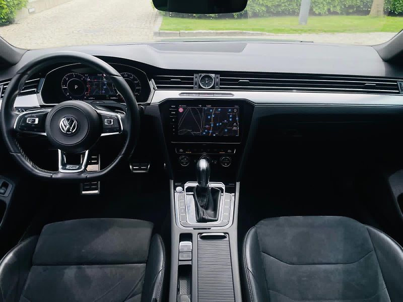 Volkswagen Arteon 2.0TDI 4x4 AUT FULL VÝBAVA ČR - fotka 22 z 59