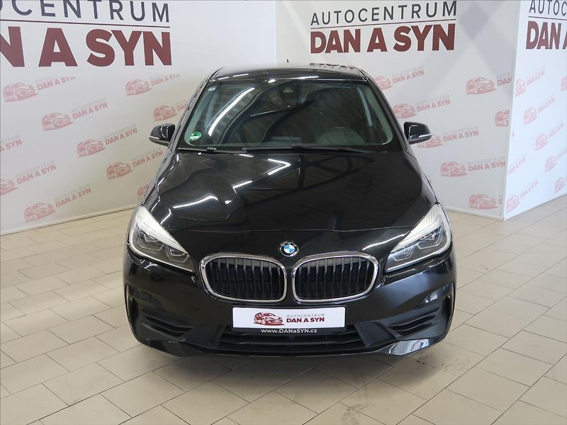 BMW Řada 2 1,5 218i serv. historie, - fotka 2 z 35