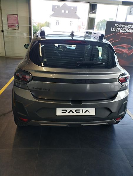 Dacia Sandero Stepway Extreme Eco-G 120      - fotka 3 z 5