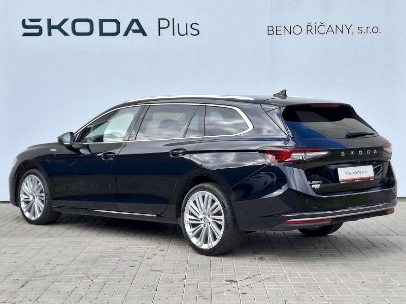 Škoda Superb (2024) Combi L&K DSG 2,0TDi 110kW - fotka 12 z 34